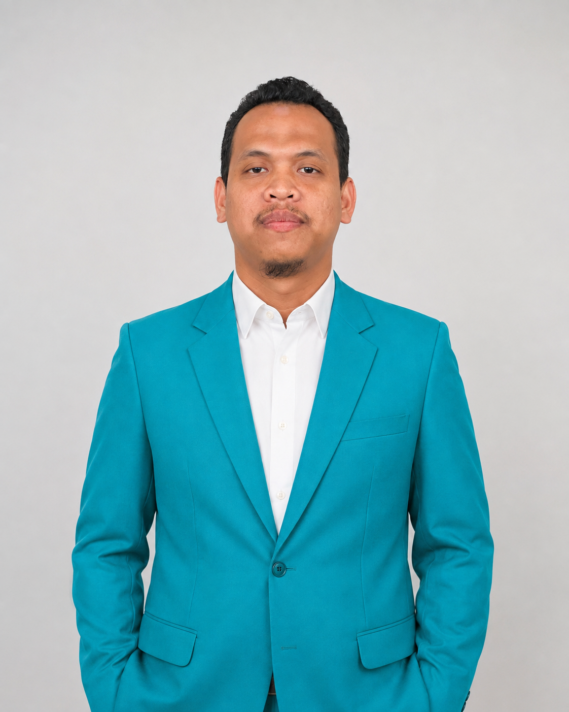 Febri , M.Kom